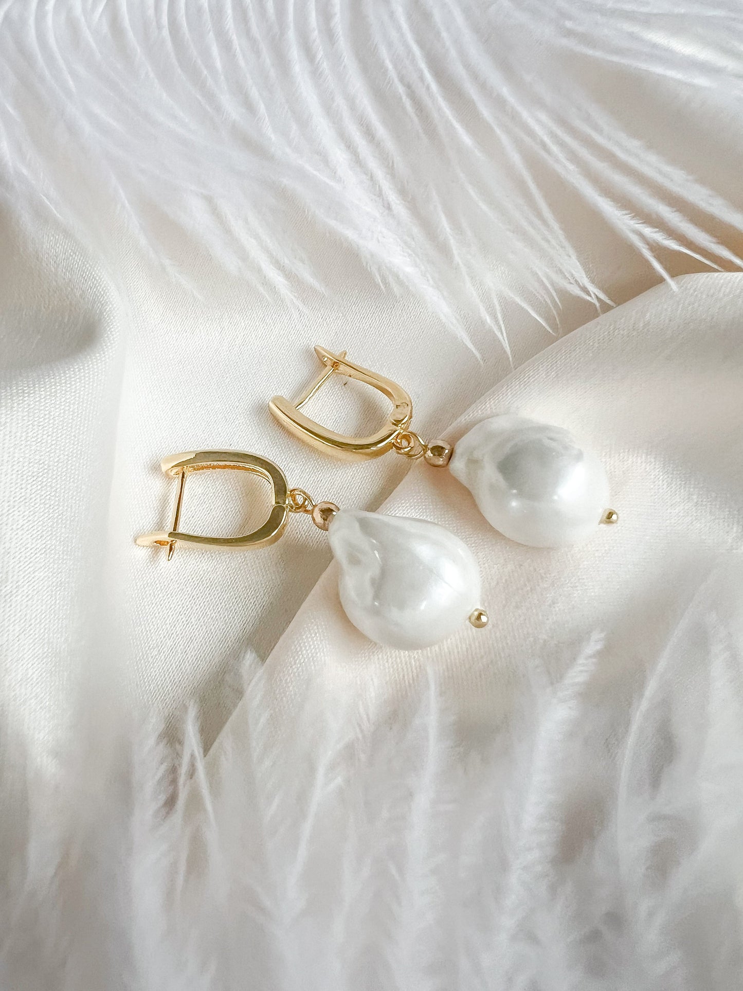 AUSKARAI "BAROKA" Sija style