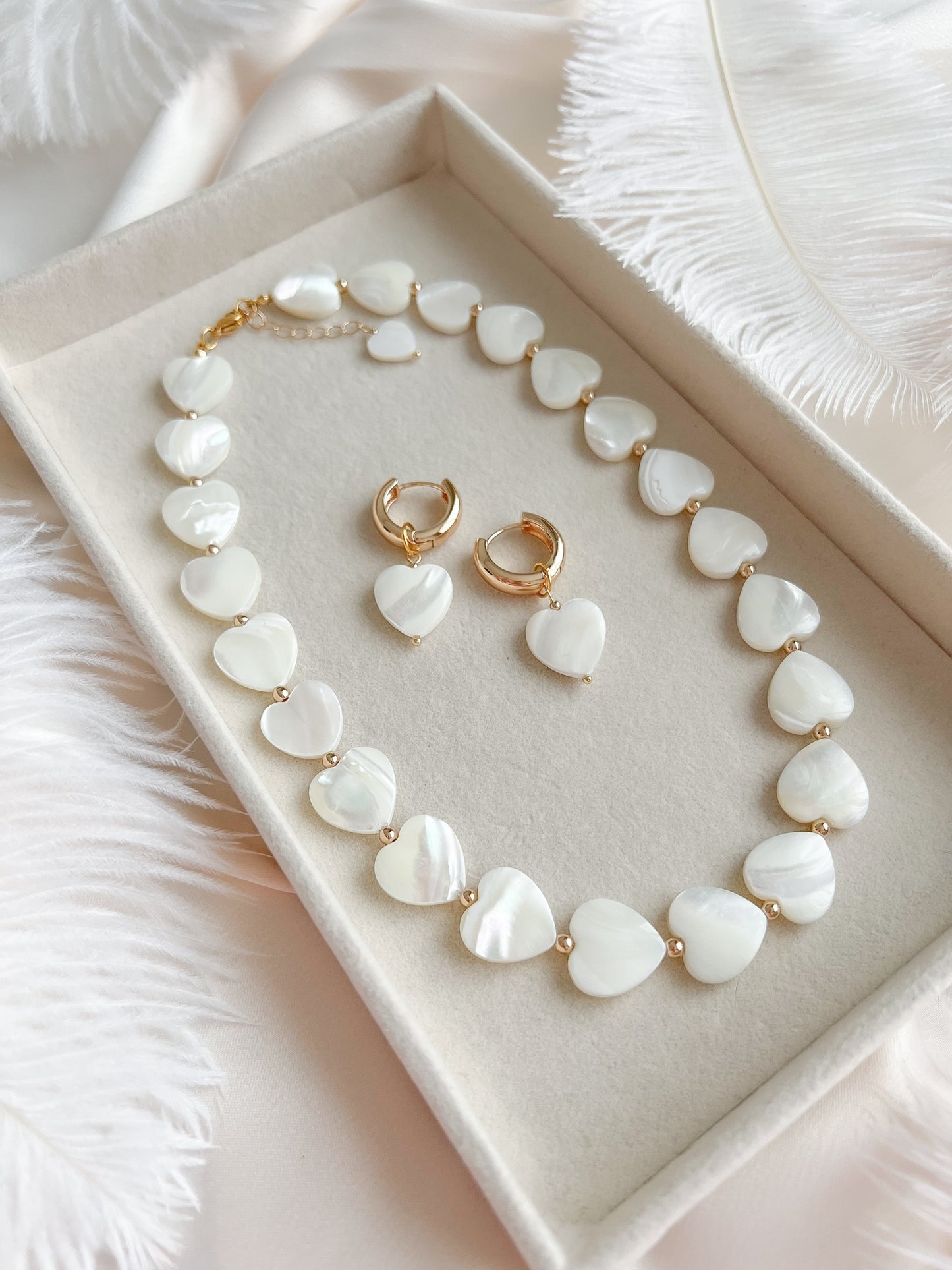 EARRINGS "PEARL HEART"