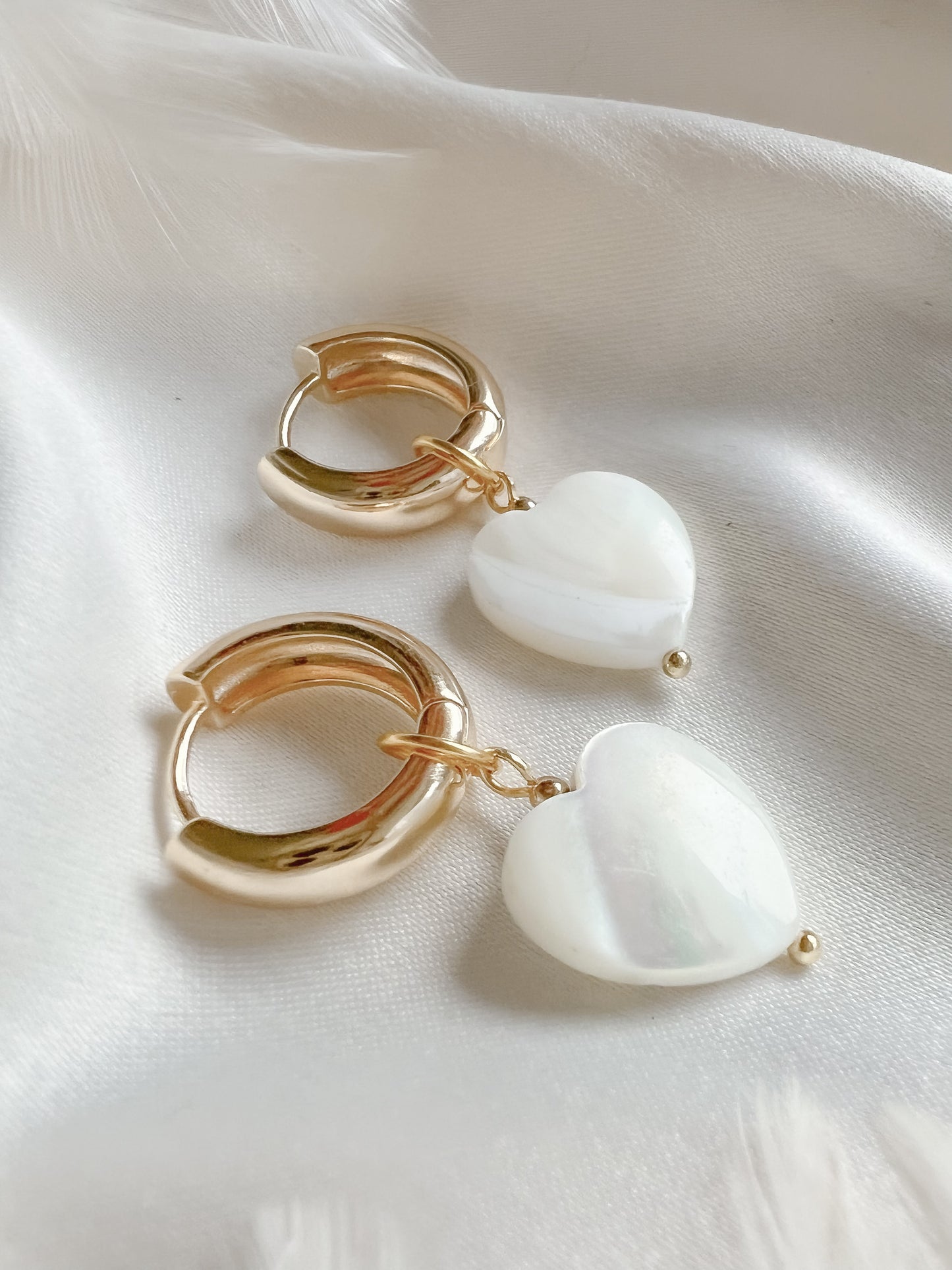 EARRINGS "PEARL HEART"