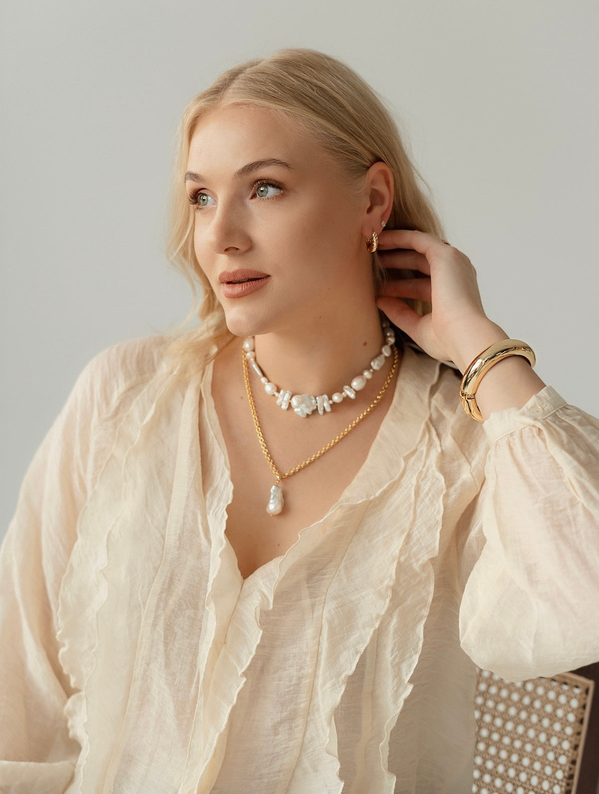 PERLŲ VĖRINYS "Šviesa"