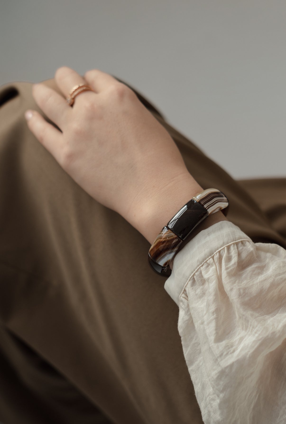 AGATO APYRANKĖ "INSIDE"