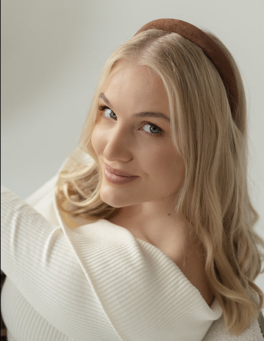 RUDAS PLAUKŲ LANKELIS