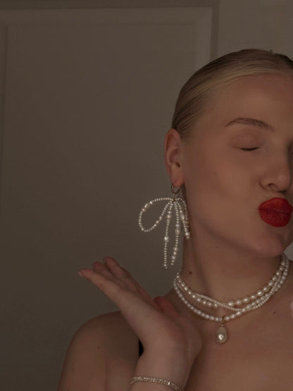 PERLŲ AUSKARAI "BOW"