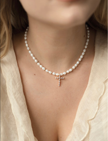 PERLŲ VĖRINYS "LOVE IS HERE"