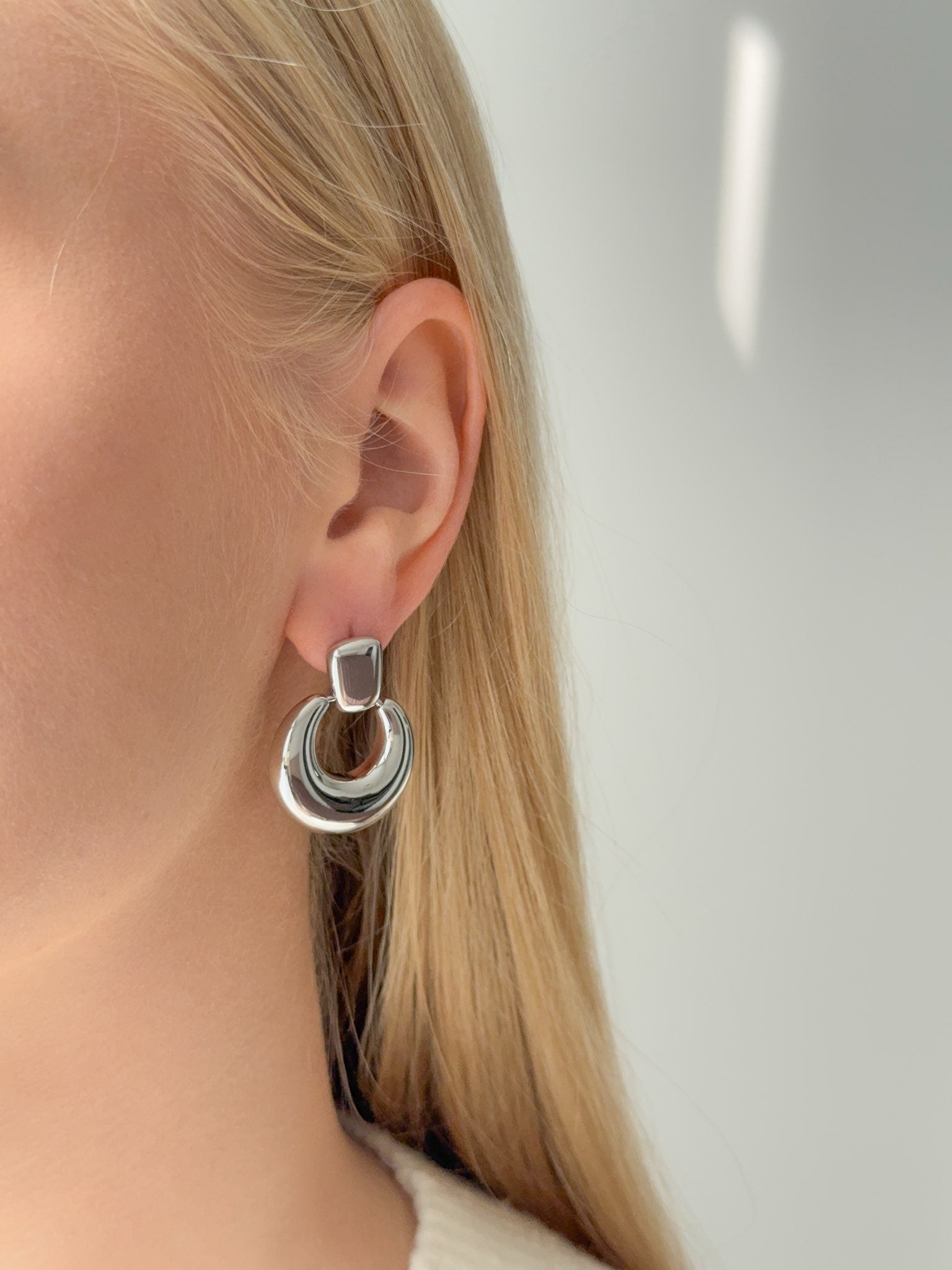 AUSKARAI "DŽILI" Sija style