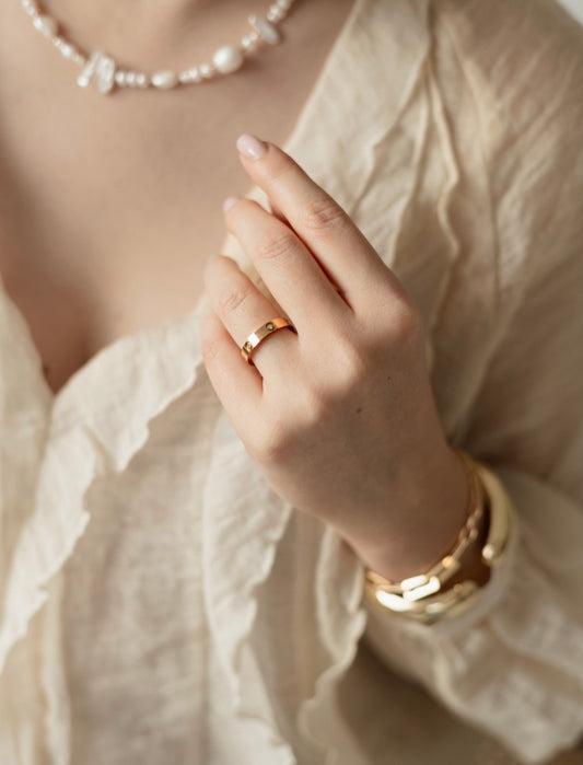 PAAUKSUOTAS ŽIEDAS "ADI"