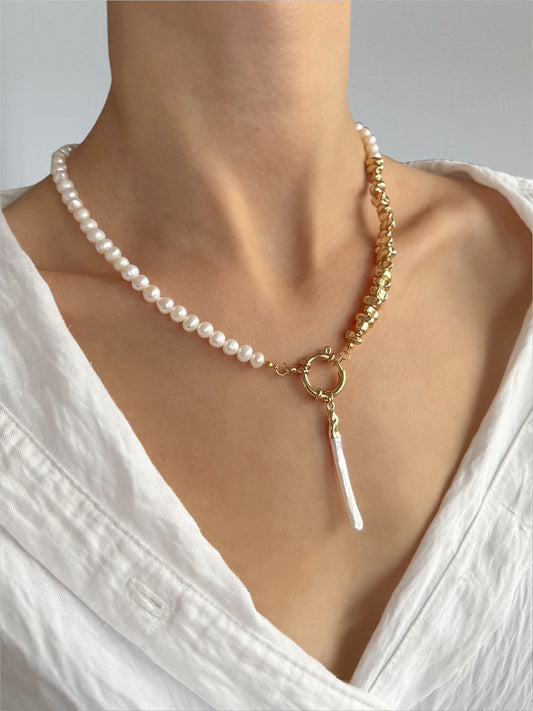PEARL NECKLACE "ROJA"